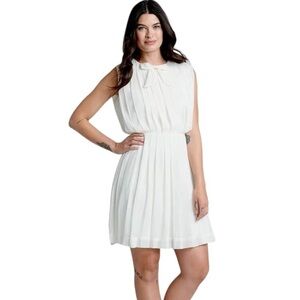 Modcloth The Pleat-est Things Ivory Dress NWT Size M